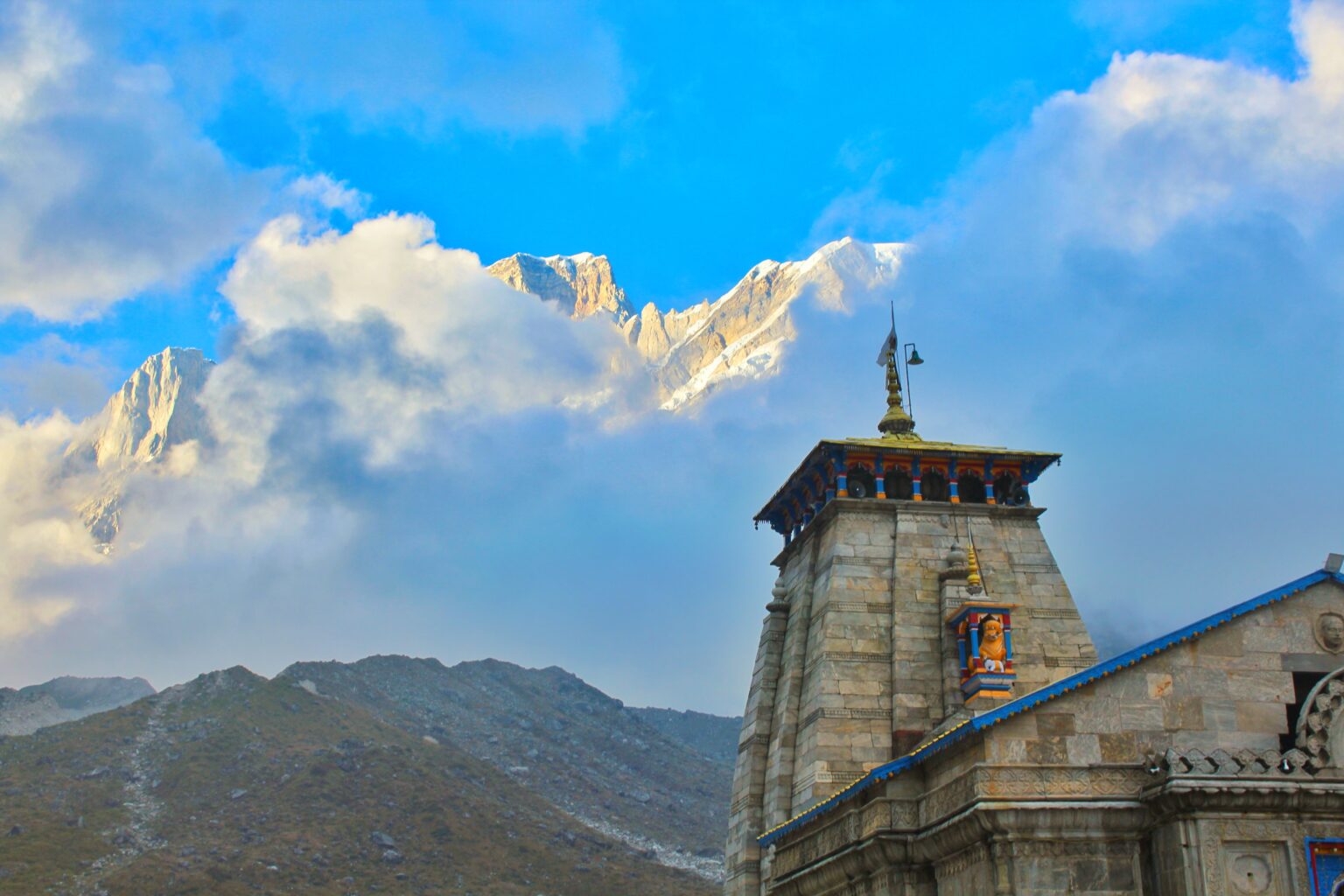 tour and travel for kedarnath